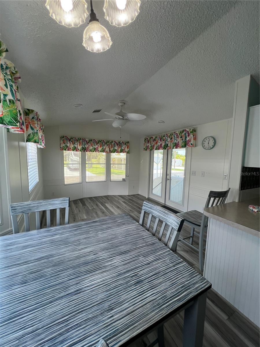 BLUE CYPRESS GOLF & RV RESIDENCE - Residential