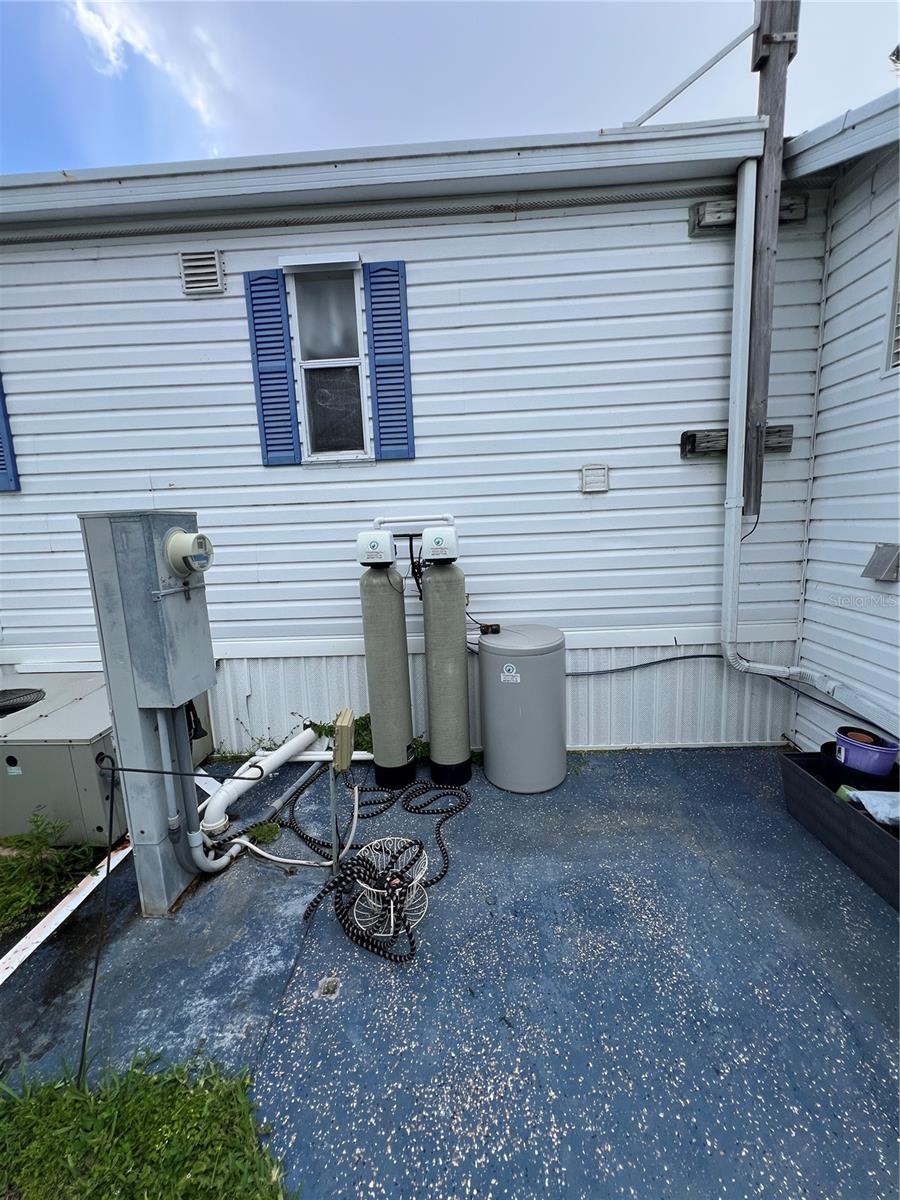 BLUE CYPRESS GOLF & RV RESIDENCE - Residential