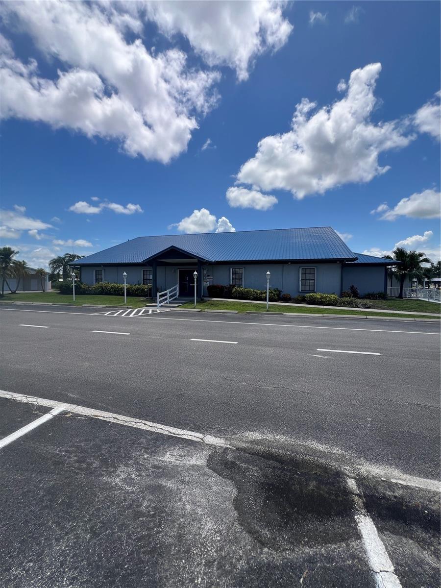 BLUE CYPRESS GOLF & RV RESIDENCE - Residential