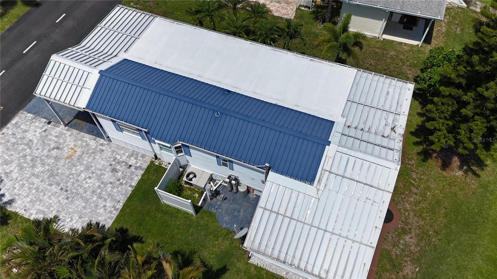 BLUE CYPRESS GOLF & RV RESIDENCE - Residential