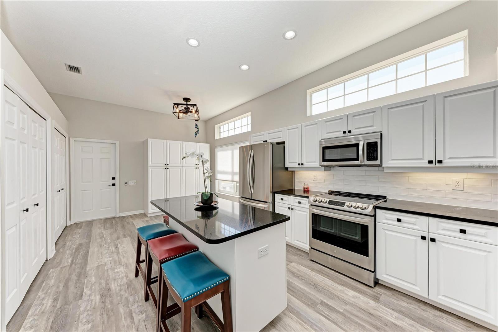 RIVER CLUB - Residential