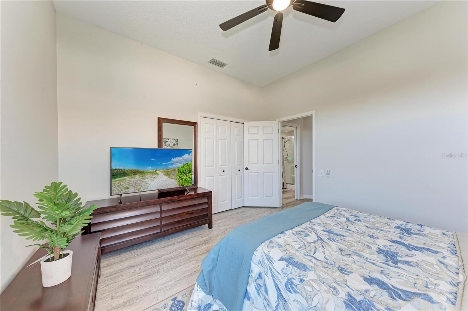 RIVER CLUB - Residential