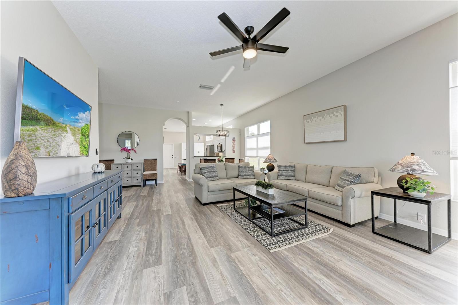 RIVER CLUB - Residential