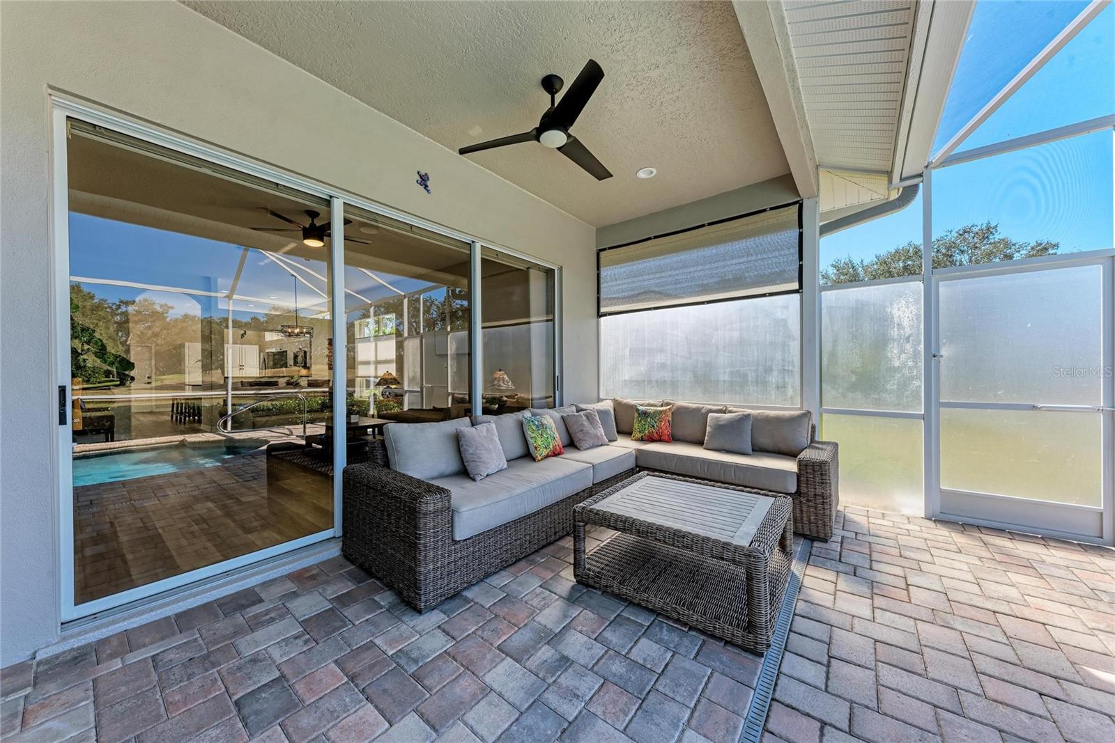 RIVER CLUB - Residential