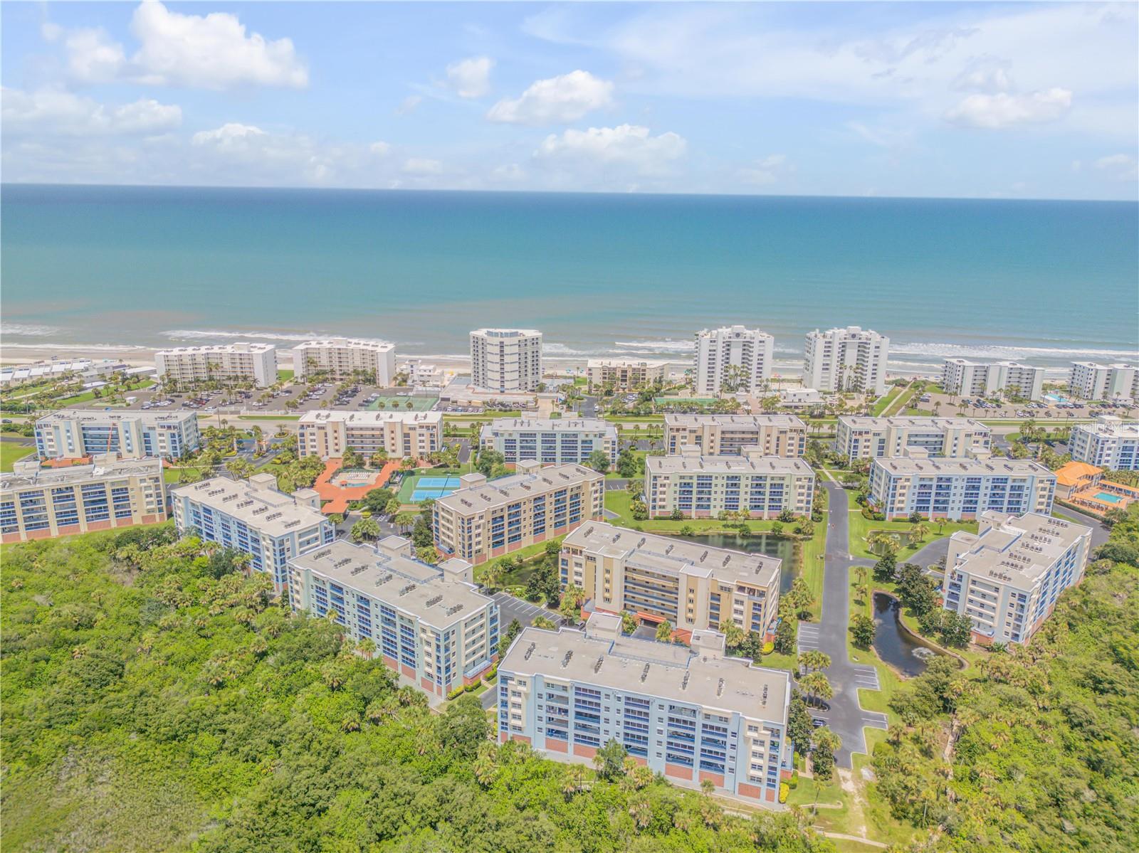OCEAN WALK NSB BLDG 02 - Residential