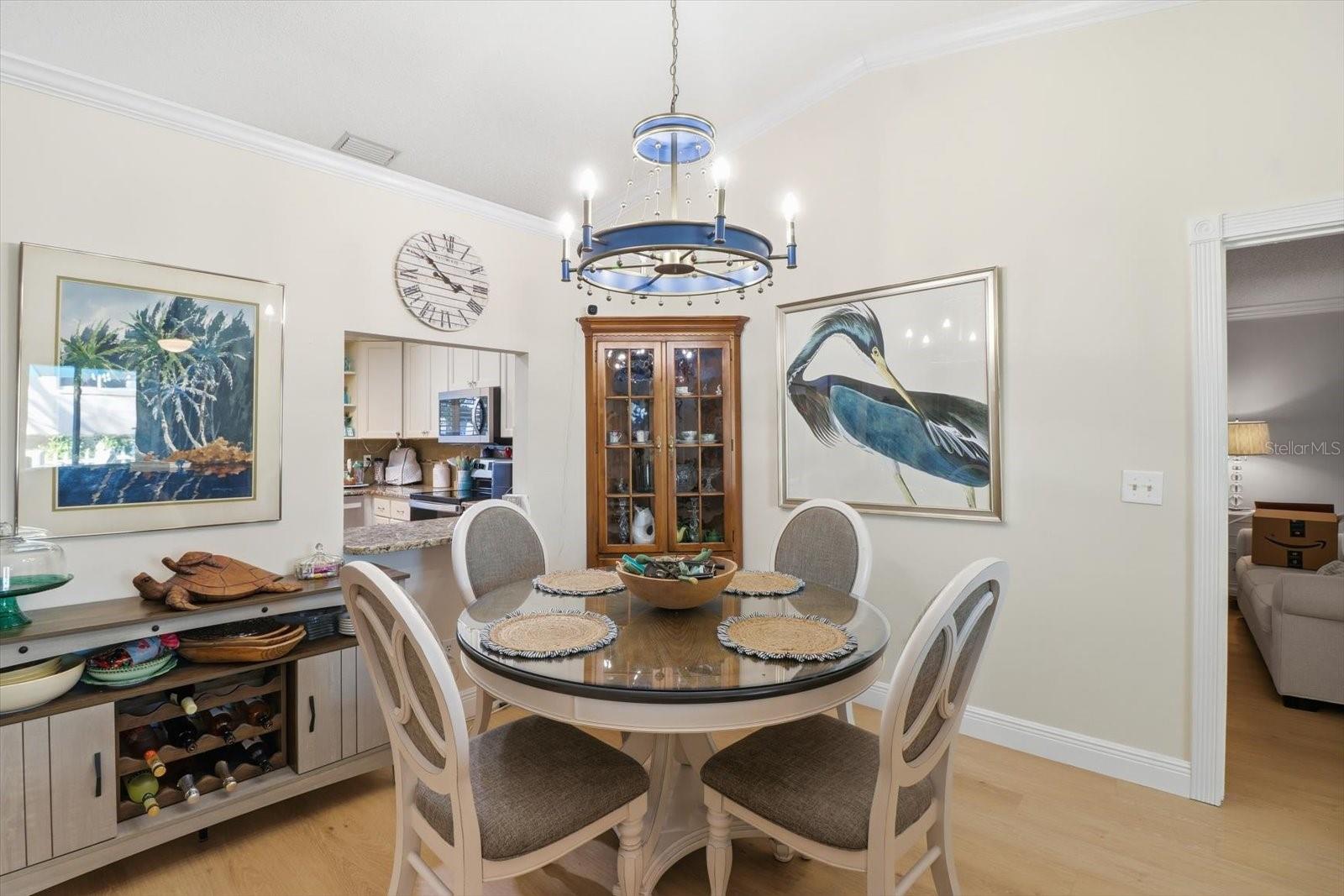 ON TOP OF THE WORLD - Residential