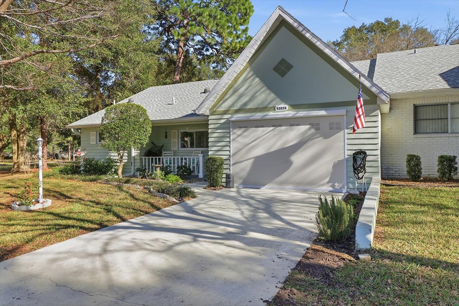 ON TOP OF THE WORLD - Residential