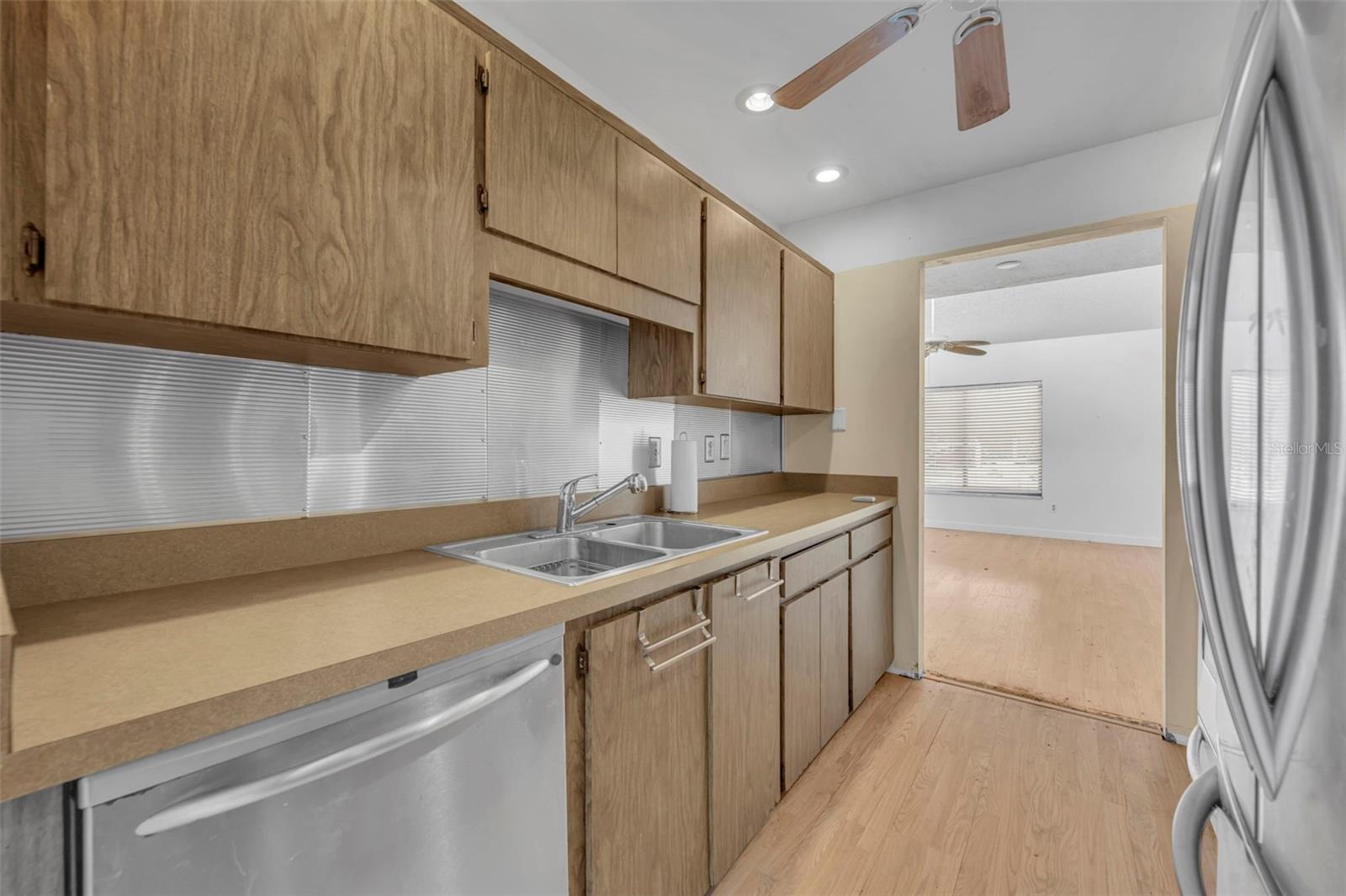 WINDWARD SQUARE SEC 1 - Residential