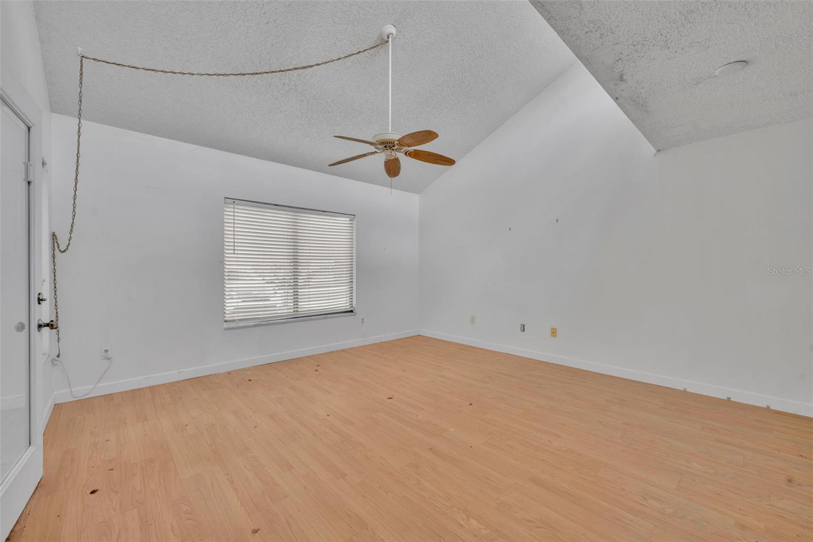 WINDWARD SQUARE SEC 1 - Residential