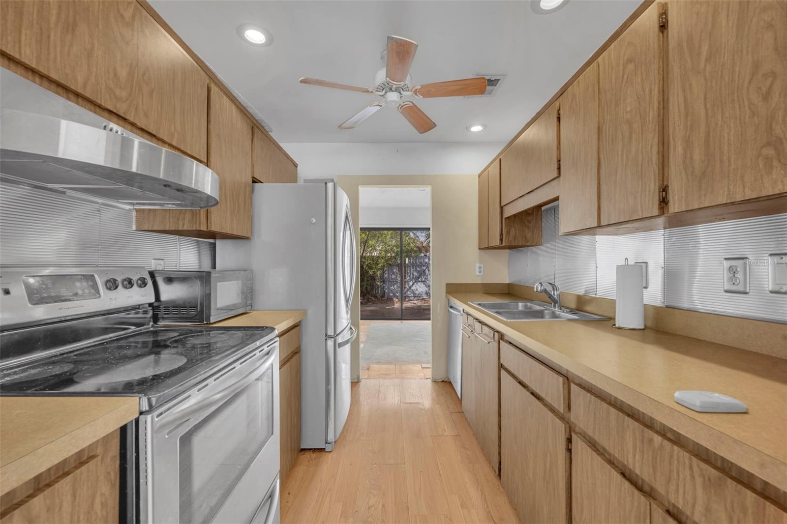 WINDWARD SQUARE SEC 1 - Residential