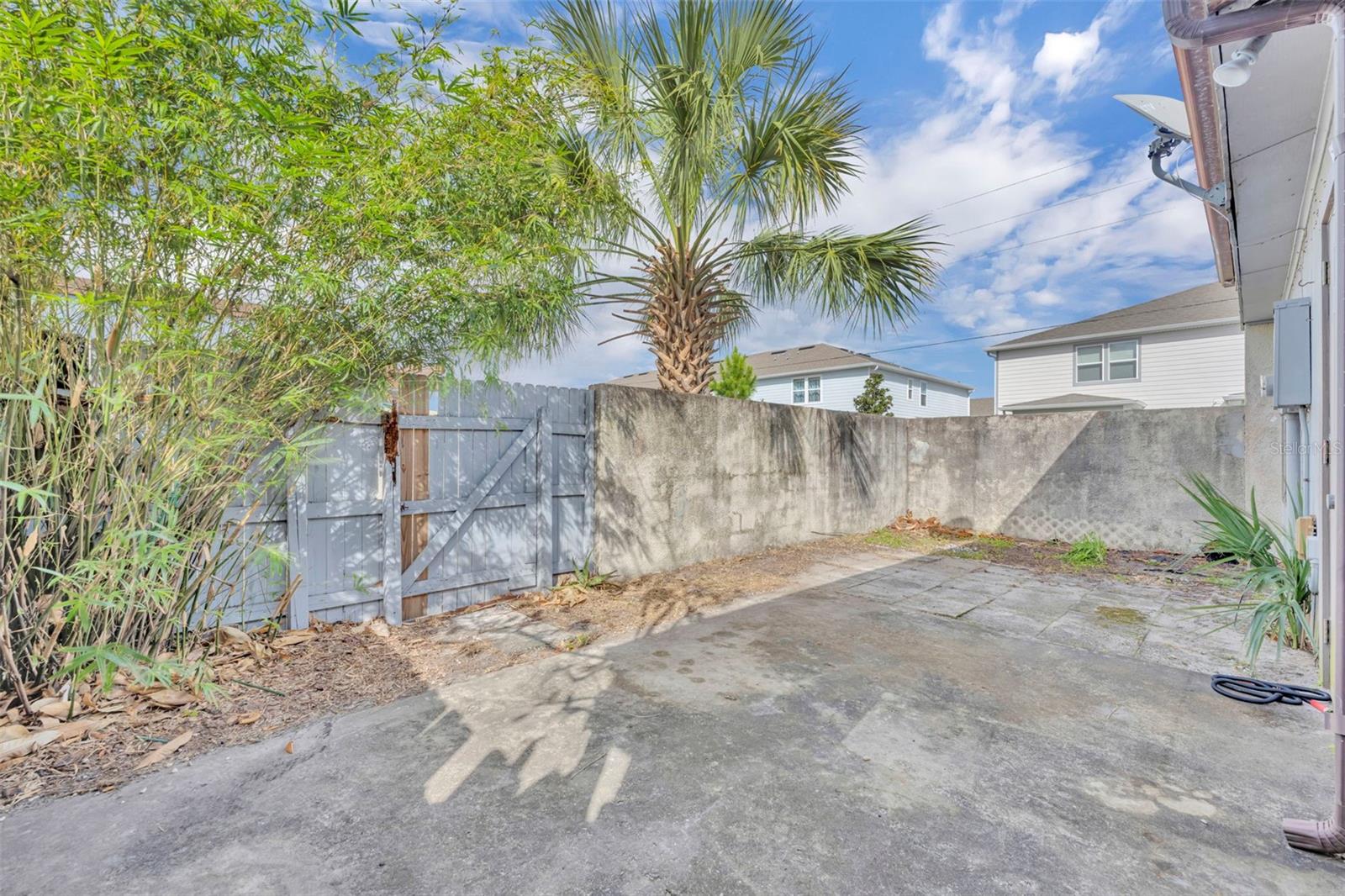 WINDWARD SQUARE SEC 1 - Residential