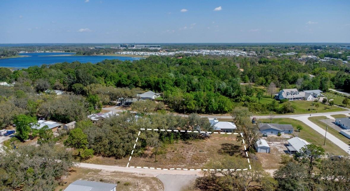 AVON PARK LAKES - Land