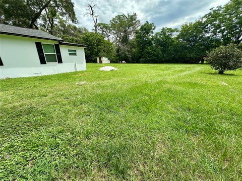Tiny photo for 2505 NE 13th Avenue, Ocala, FL 34470 (MLS # OM729647)