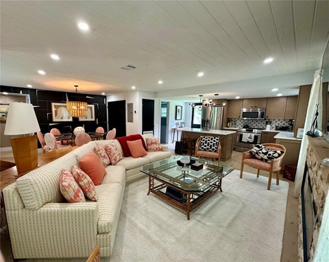 Tiny photo for 2505 NE 13th Avenue, Ocala, FL 34470 (MLS # OM729647)