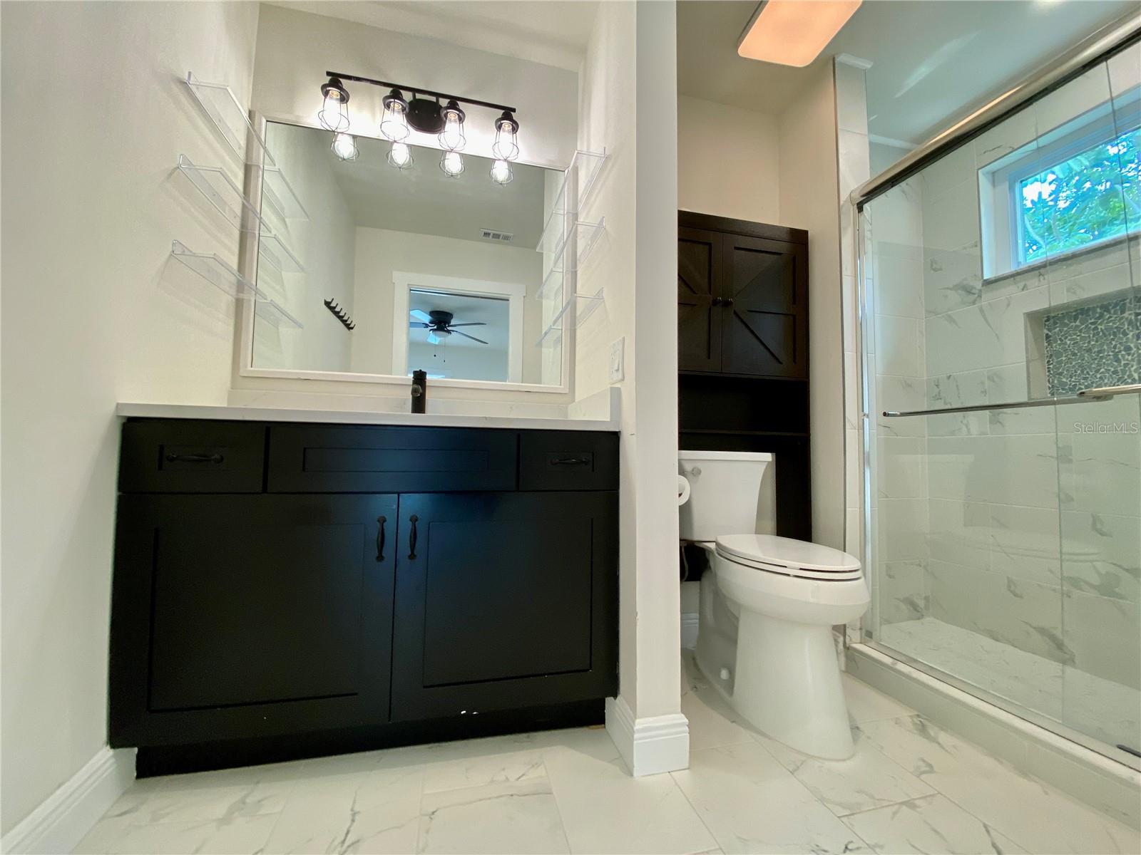 THE OAKS PH 2 - Residential