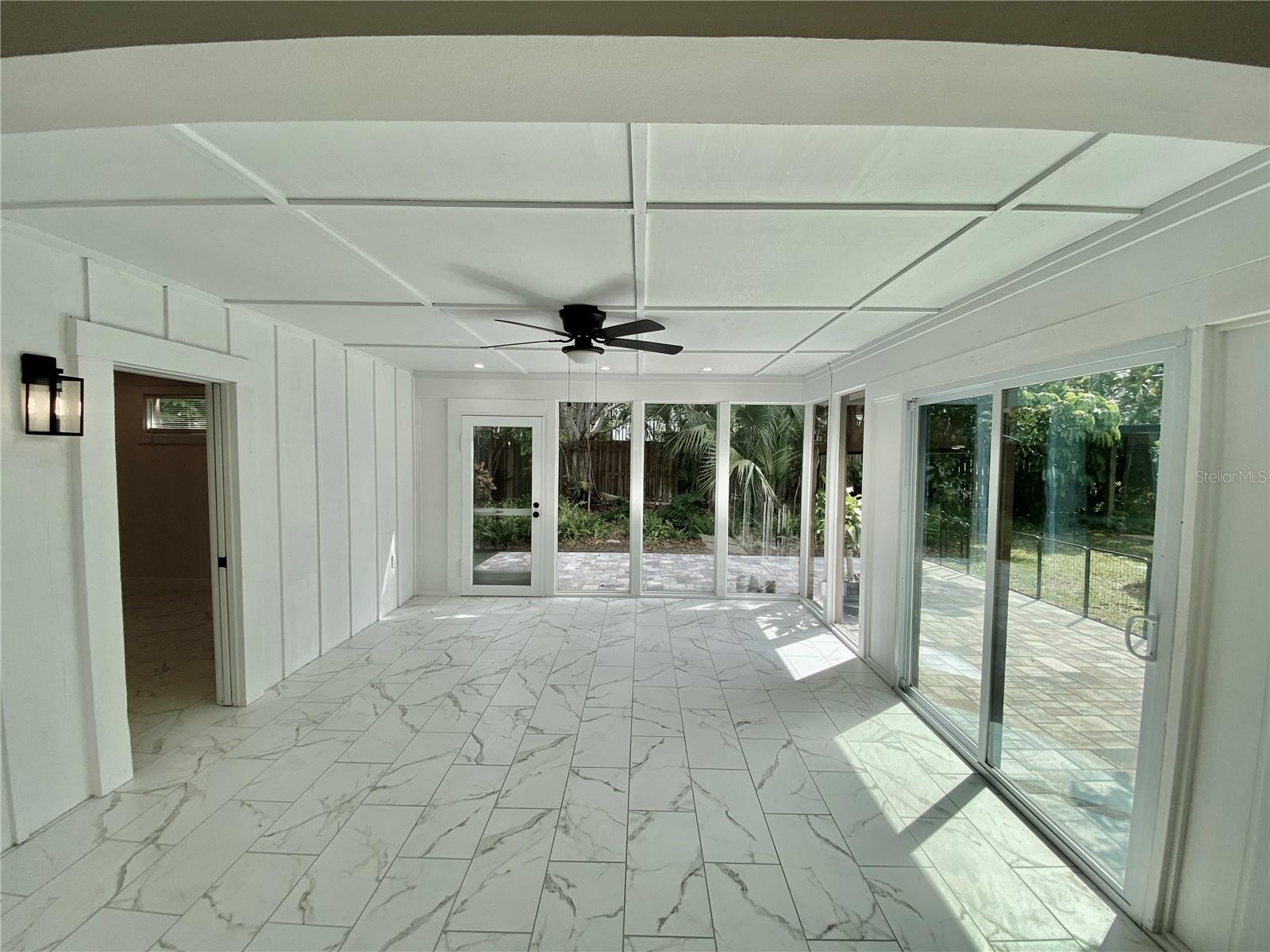 THE OAKS PH 2 - Residential