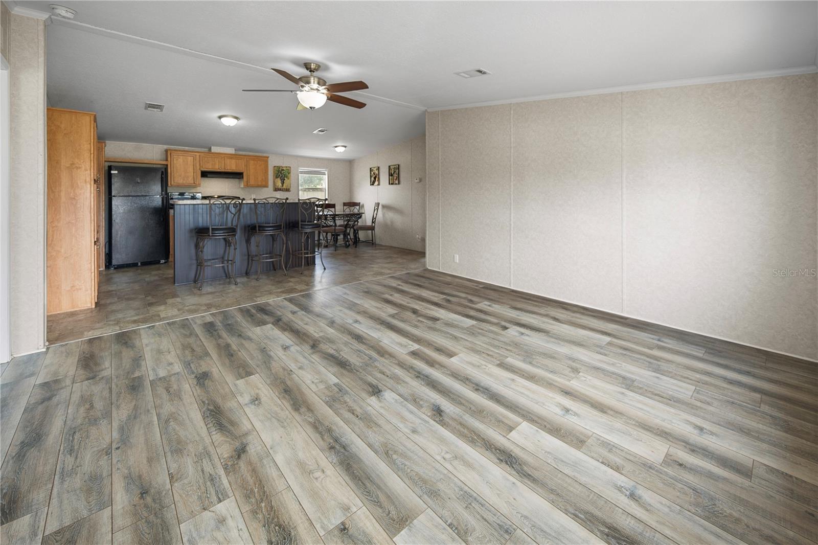 NEW BRADFORD MOBILE ESTATES - Residential