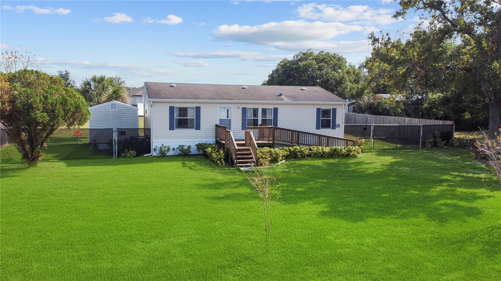 NEW BRADFORD MOBILE ESTATES - Residential