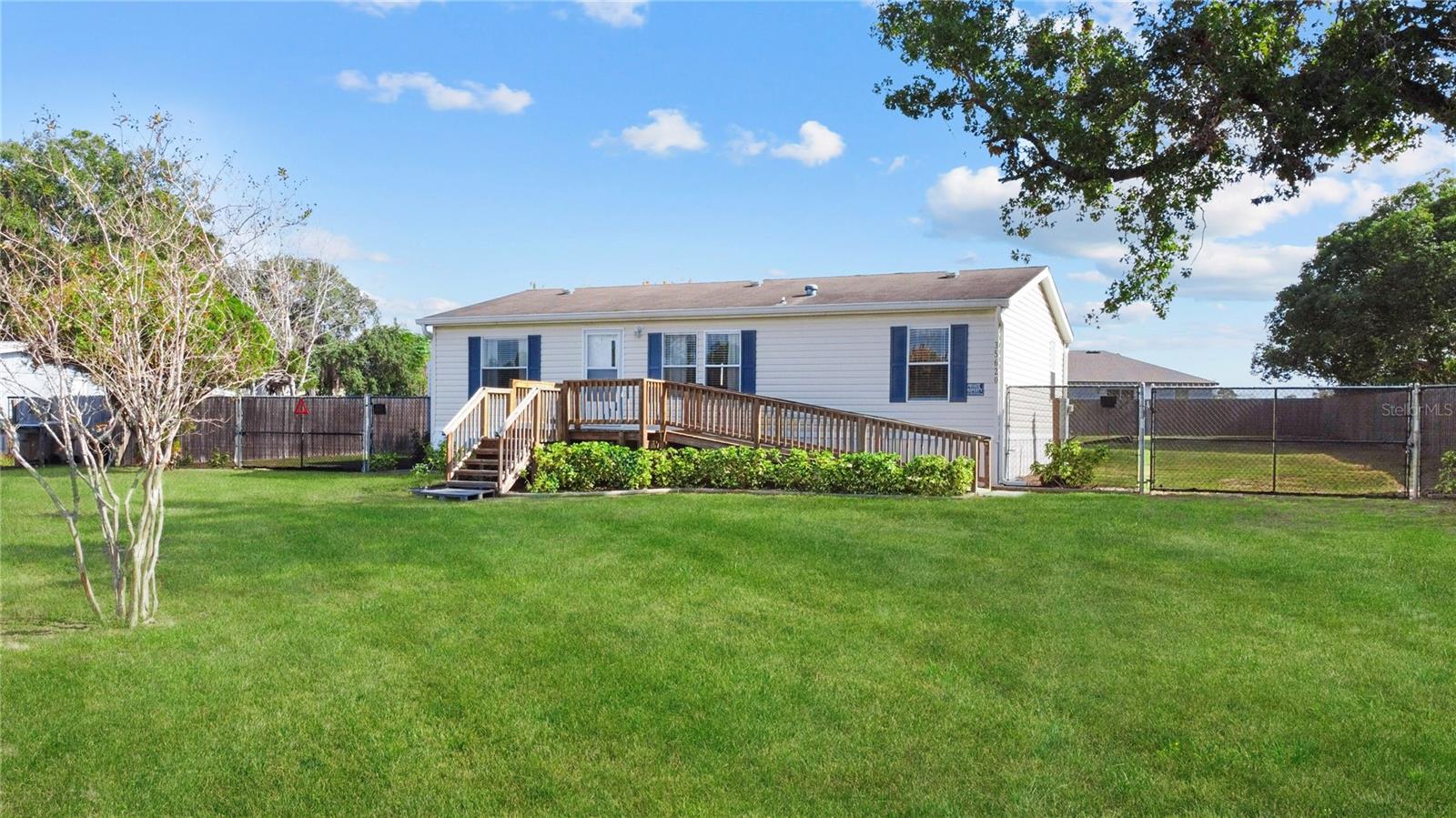 NEW BRADFORD MOBILE ESTATES - Residential