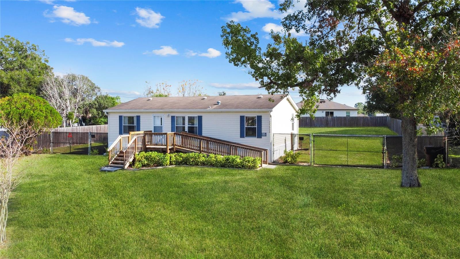 NEW BRADFORD MOBILE ESTATES - Residential