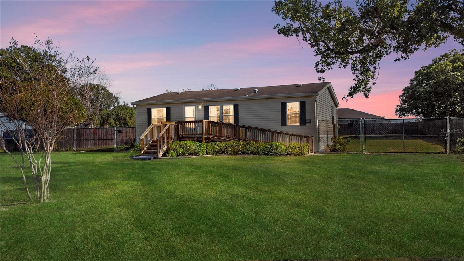 NEW BRADFORD MOBILE ESTATES - Residential