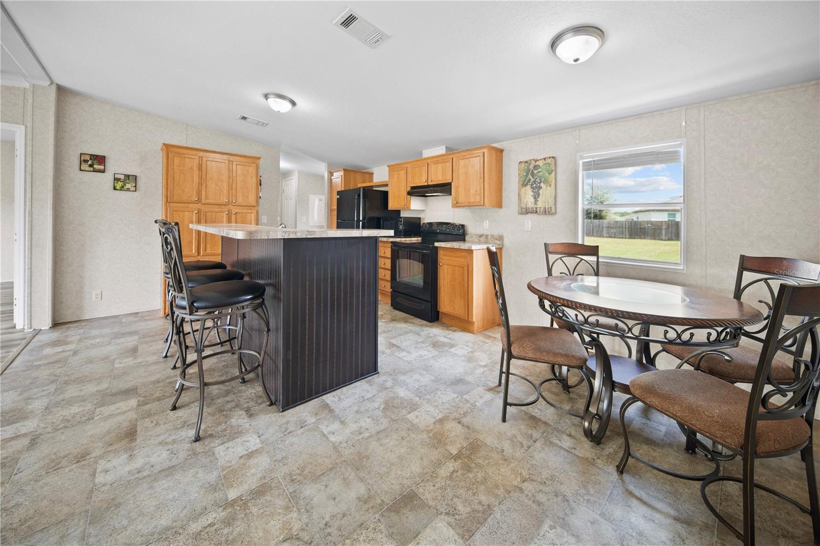 NEW BRADFORD MOBILE ESTATES - Residential