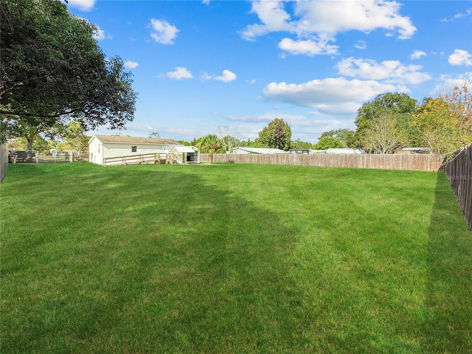 NEW BRADFORD MOBILE ESTATES - Residential