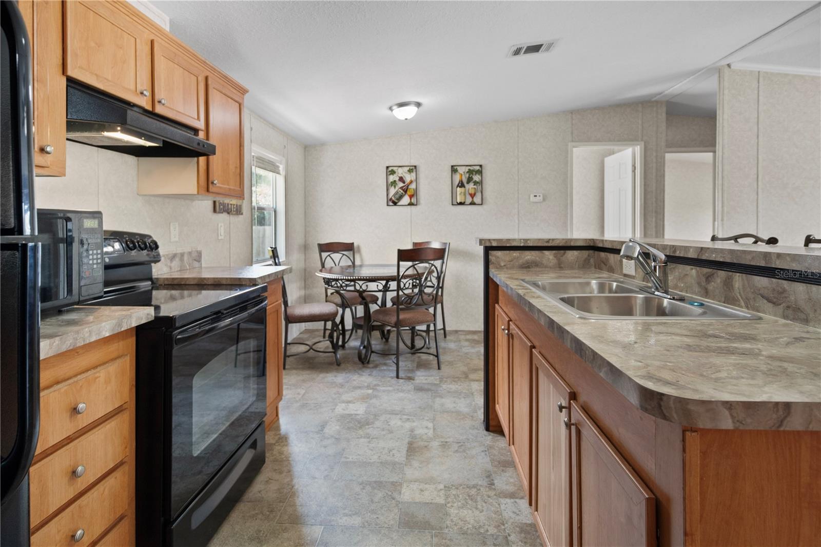 NEW BRADFORD MOBILE ESTATES - Residential