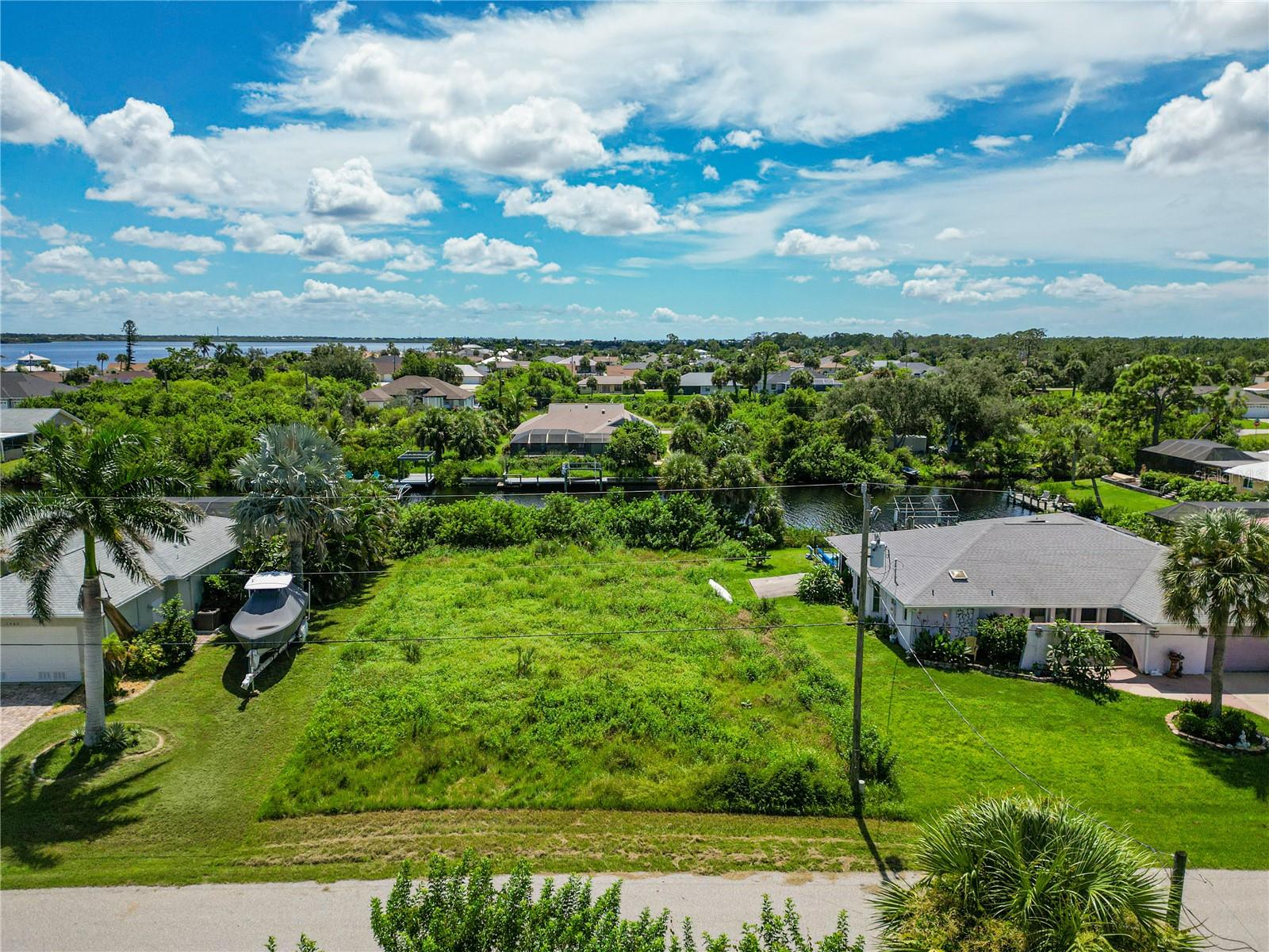 PORT CHARLOTTE SEC 060 - Land