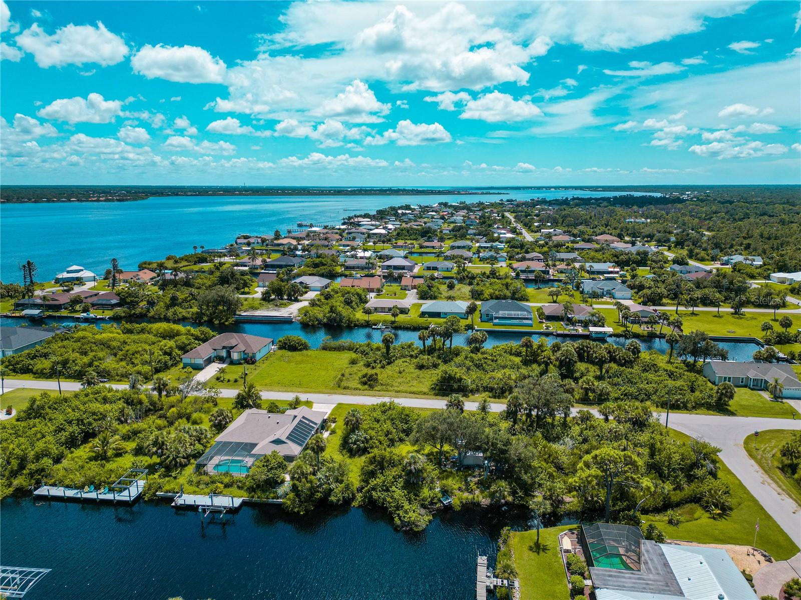 PORT CHARLOTTE SEC 060 - Land
