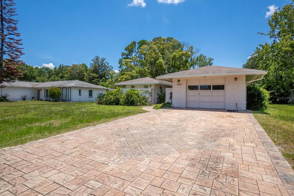 Photo of 109 Farragut Drive, Palm Coast, FL 32137 (MLS # FC319132)