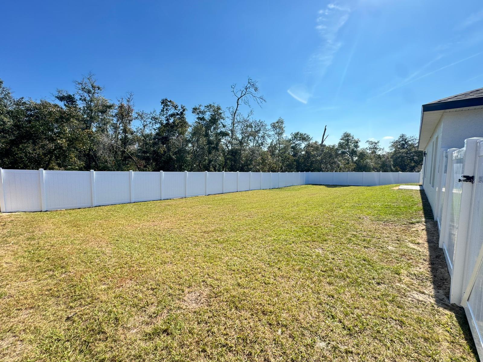 MARION OAKS UN 05 - Residential Lease