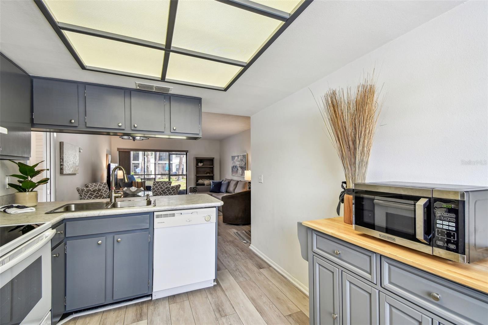 413 MEADOW LANE 81