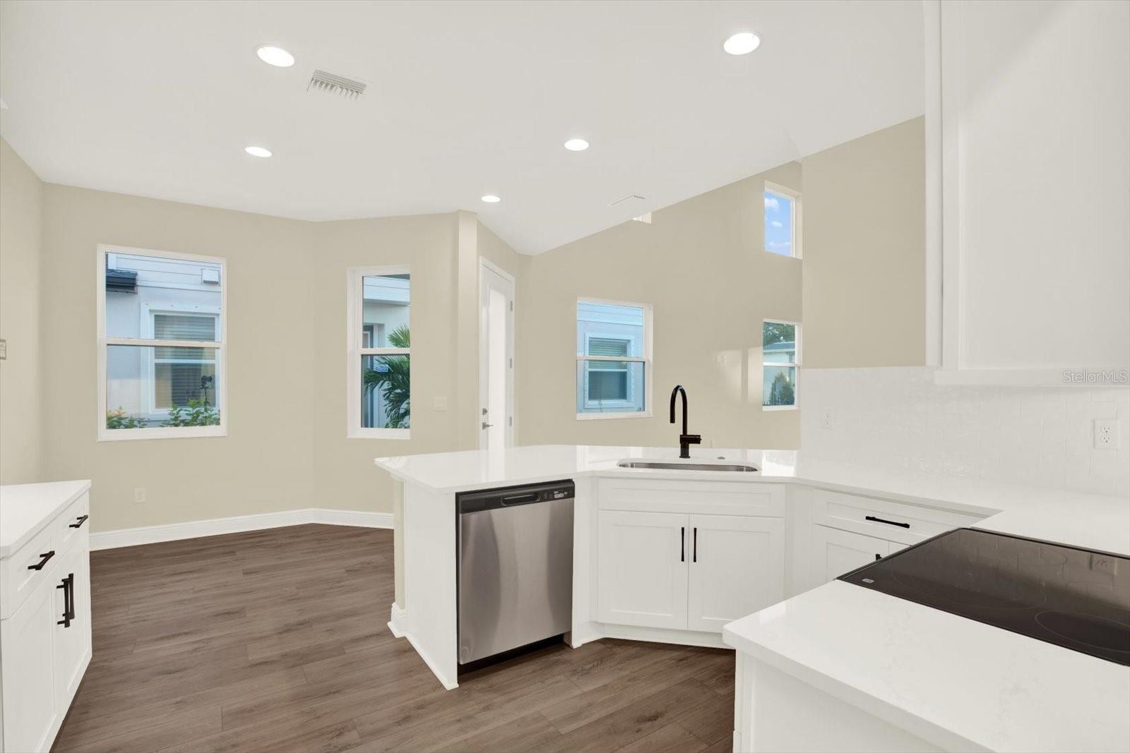 TOWNS AT LONG BAYOU - Residential