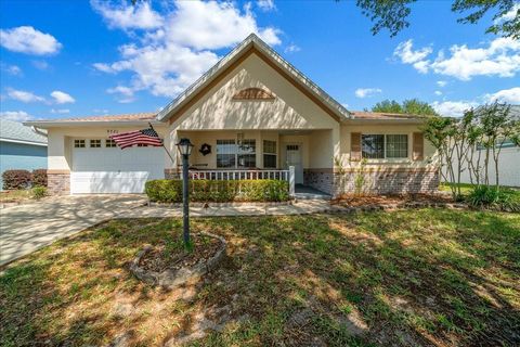 Photo of 9721 SW 97th Lane, Ocala, FL 34481 (MLS # OM723206)