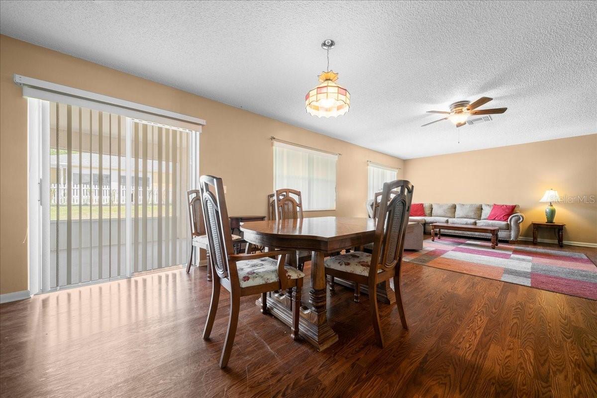 ON TOP OF THE WORLD - Residential