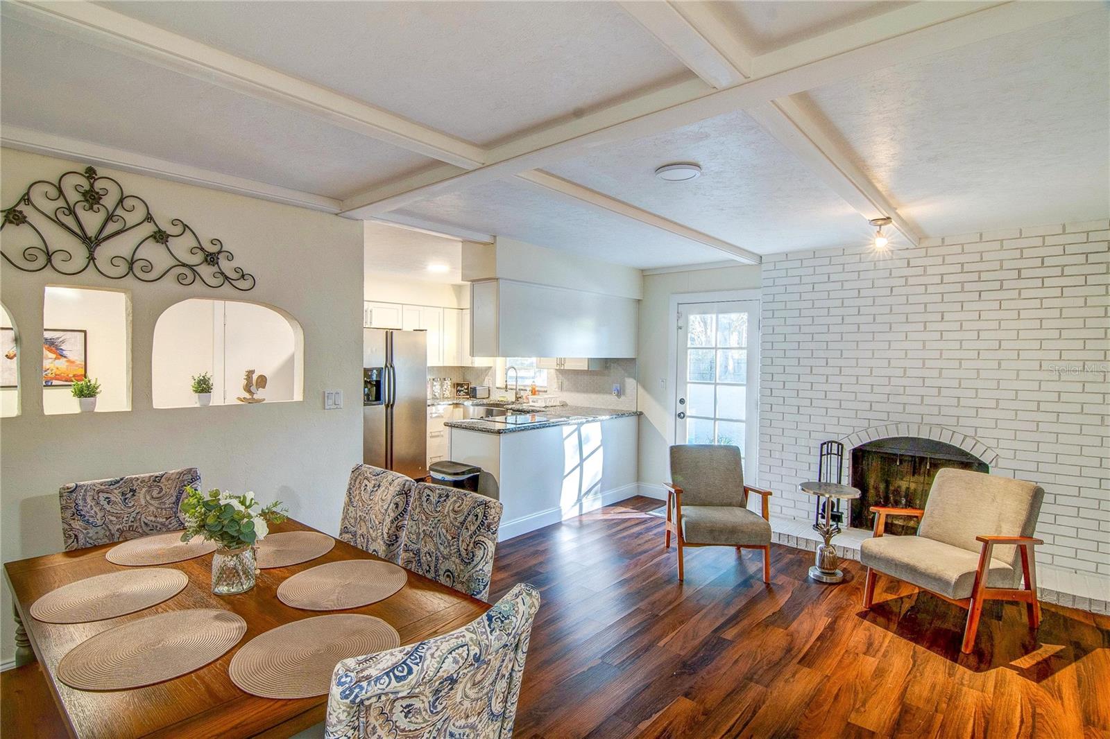 NORTHWOOD OAKS - Residential