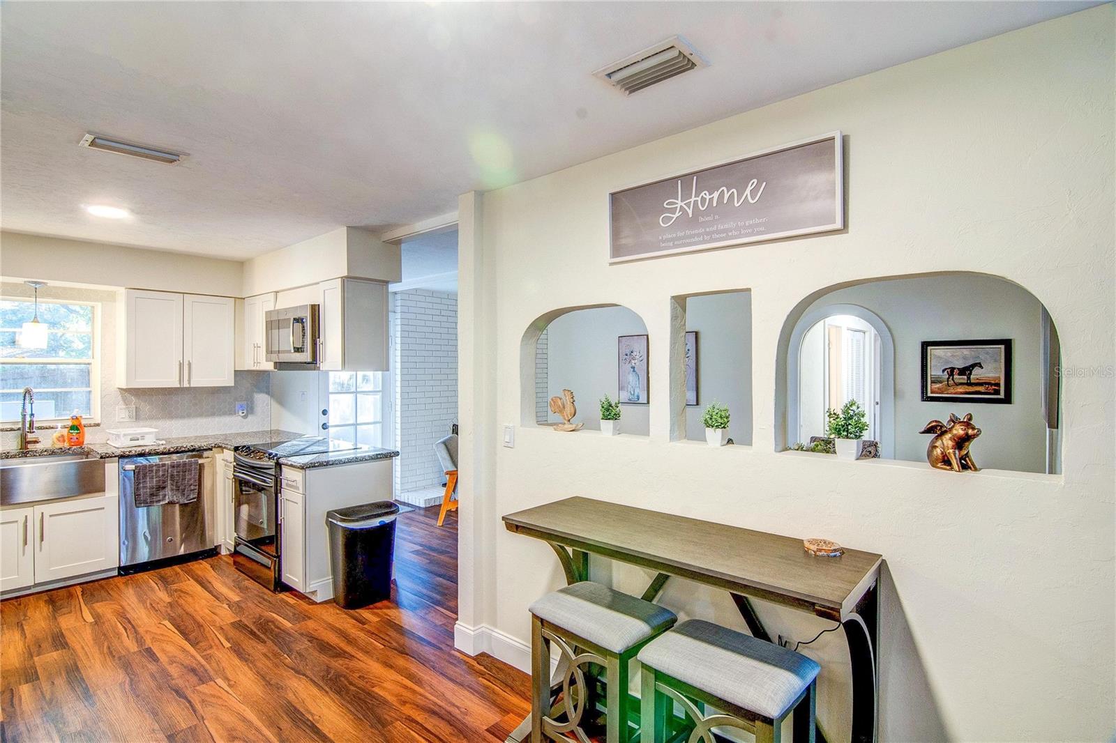 NORTHWOOD OAKS - Residential