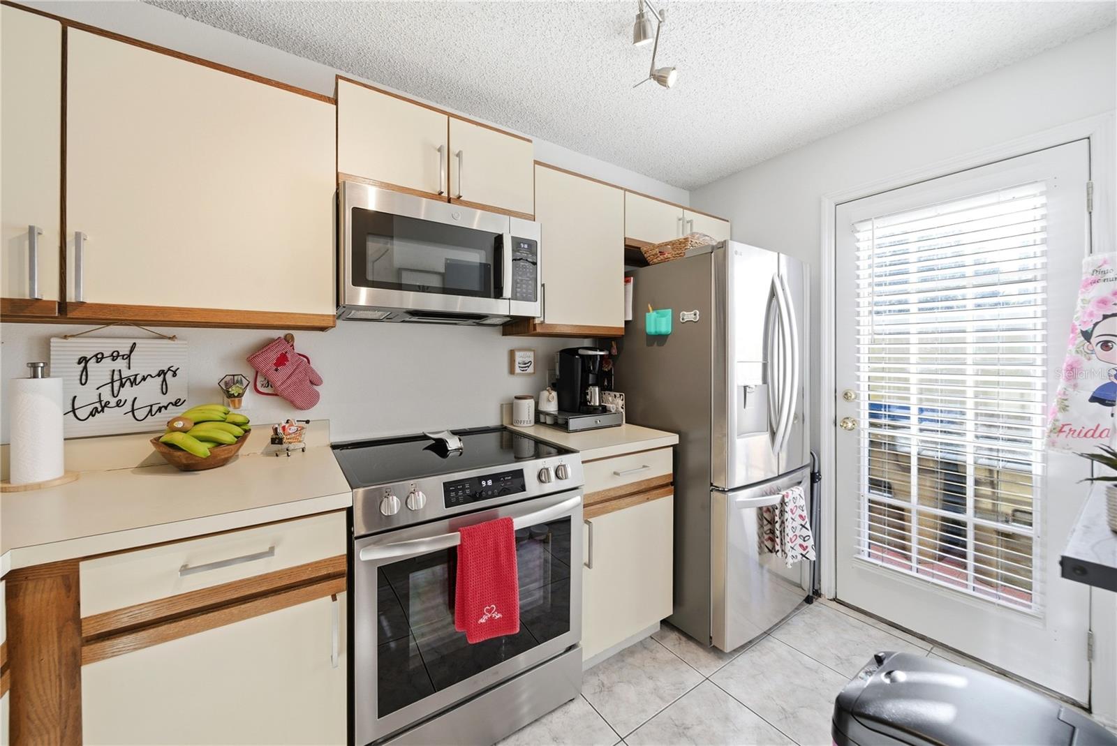 BUENAVENTURA LAKES SILVER PARK VILLAS 03 - Residential