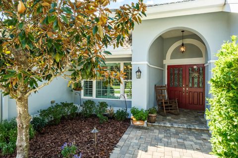 A home in PALM HARBOR