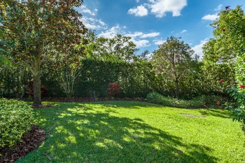 A home in PALM HARBOR