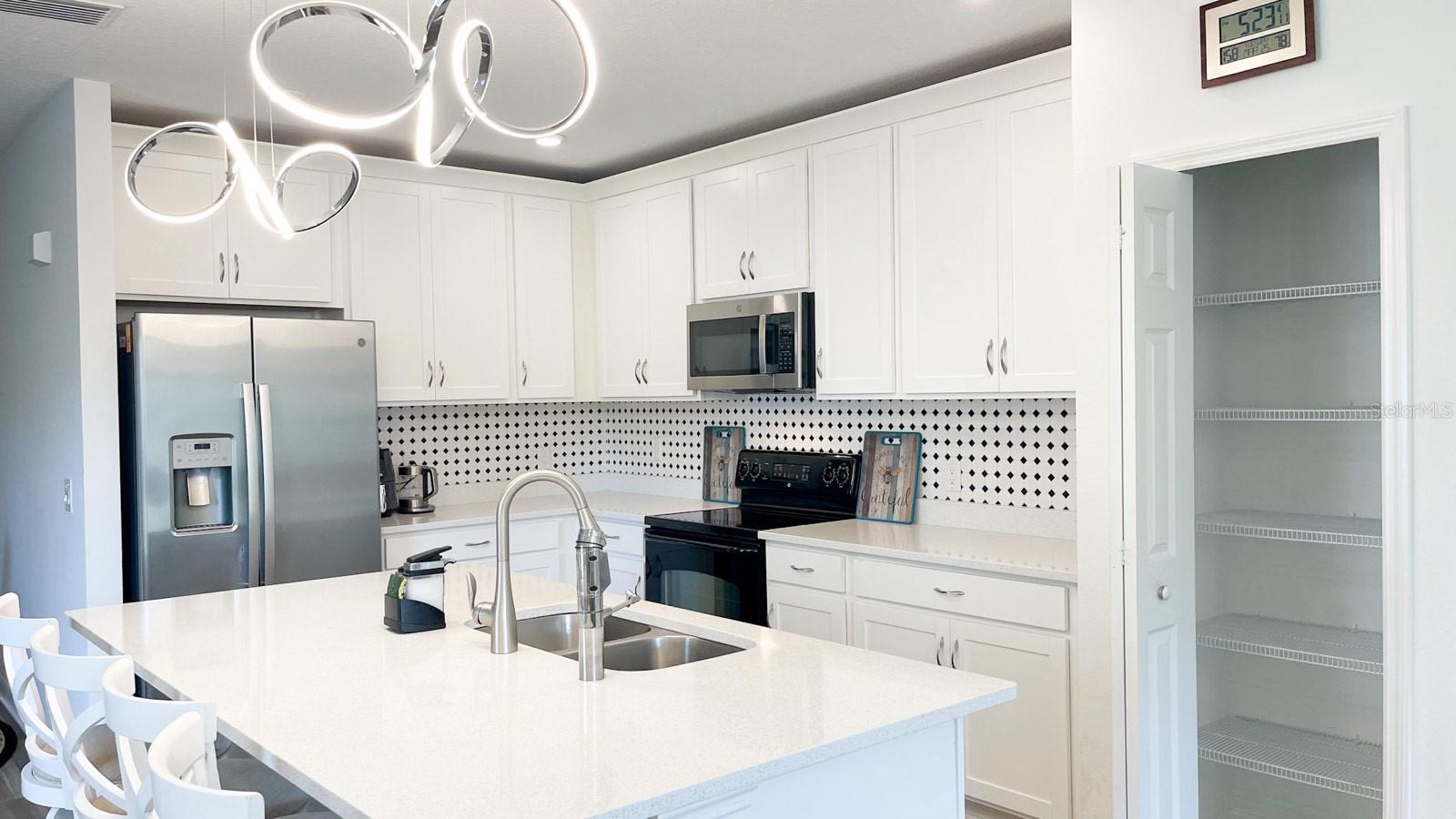 HAMMOCKS/WEST PORT PH I - Residential