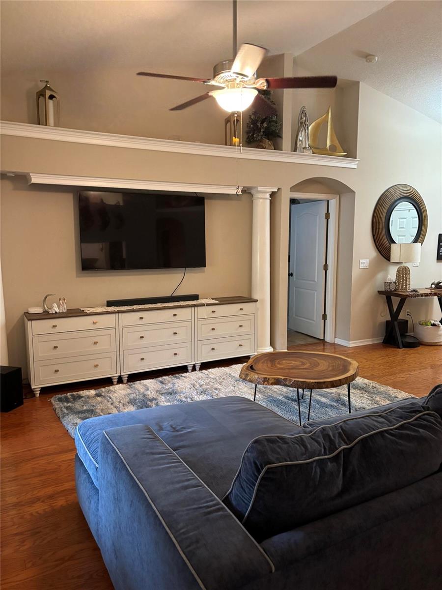 NATURES HIDEAWAY PH 04 - Residential