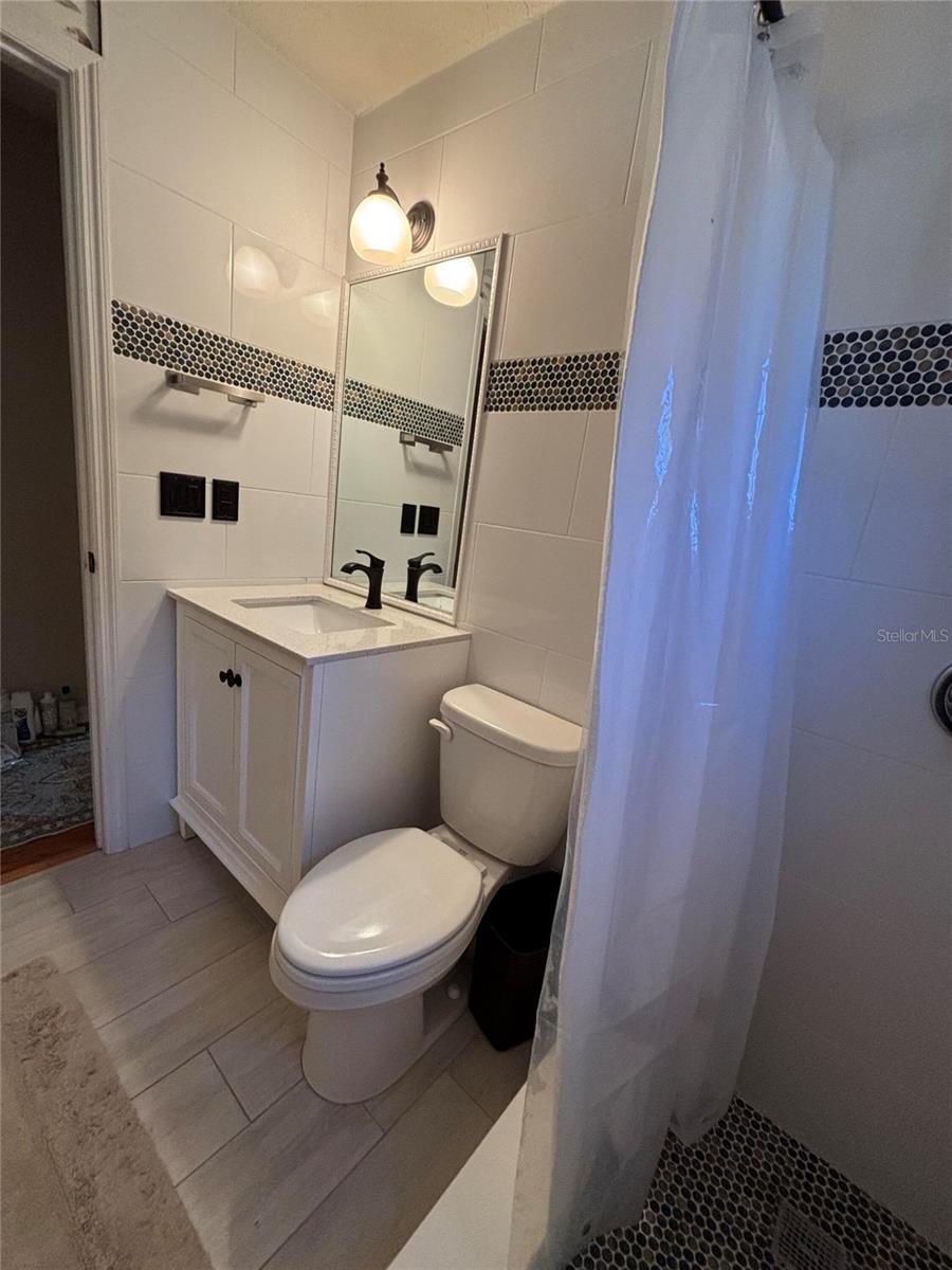 NATURES HIDEAWAY PH 04 - Residential