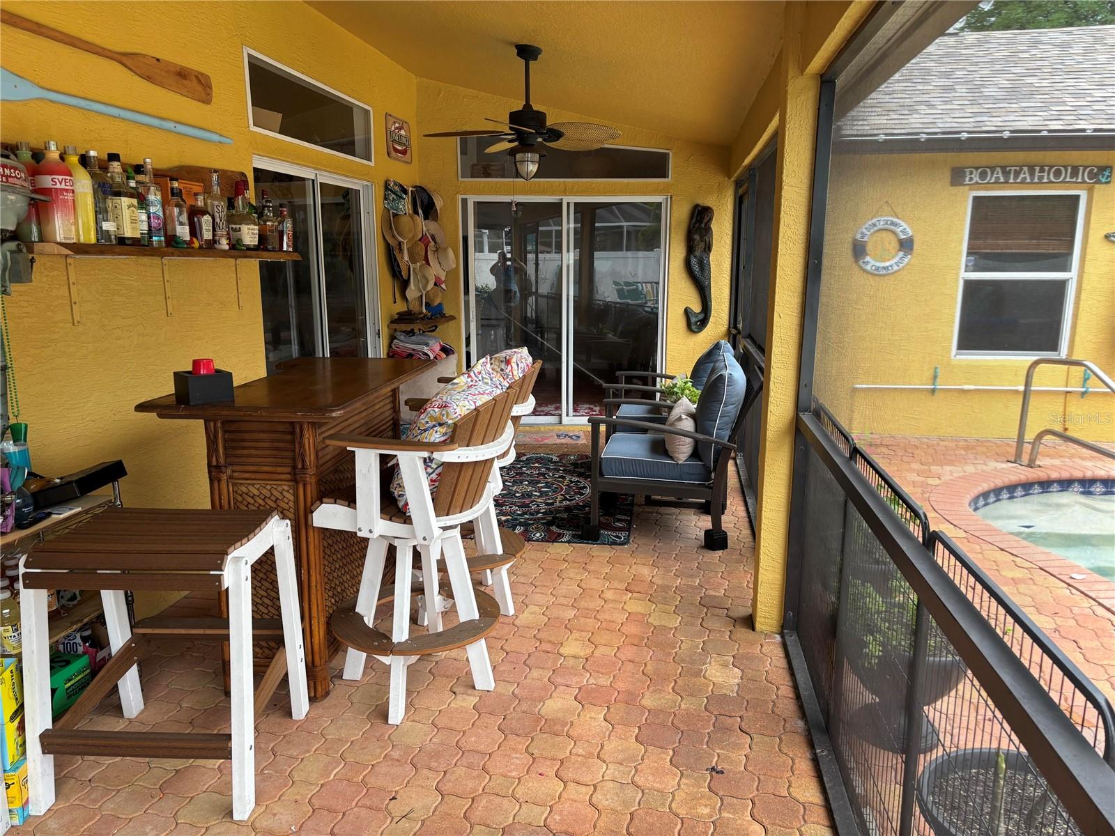 NATURES HIDEAWAY PH 04 - Residential