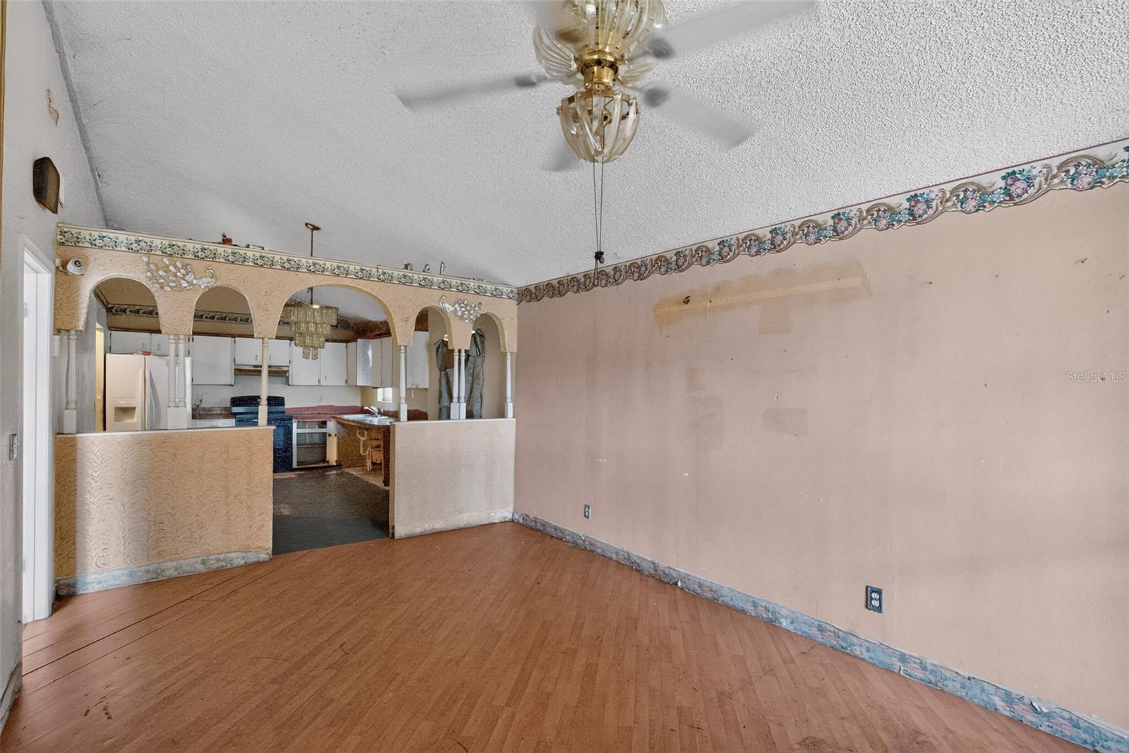 1301 W 11TH STREET