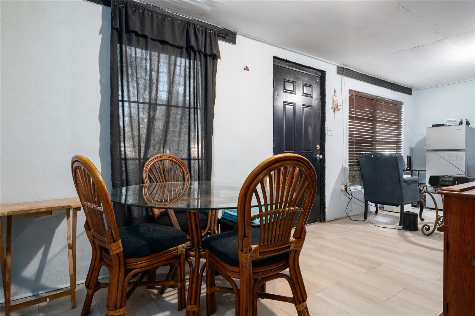 LAKEVIEW PARK - Residential