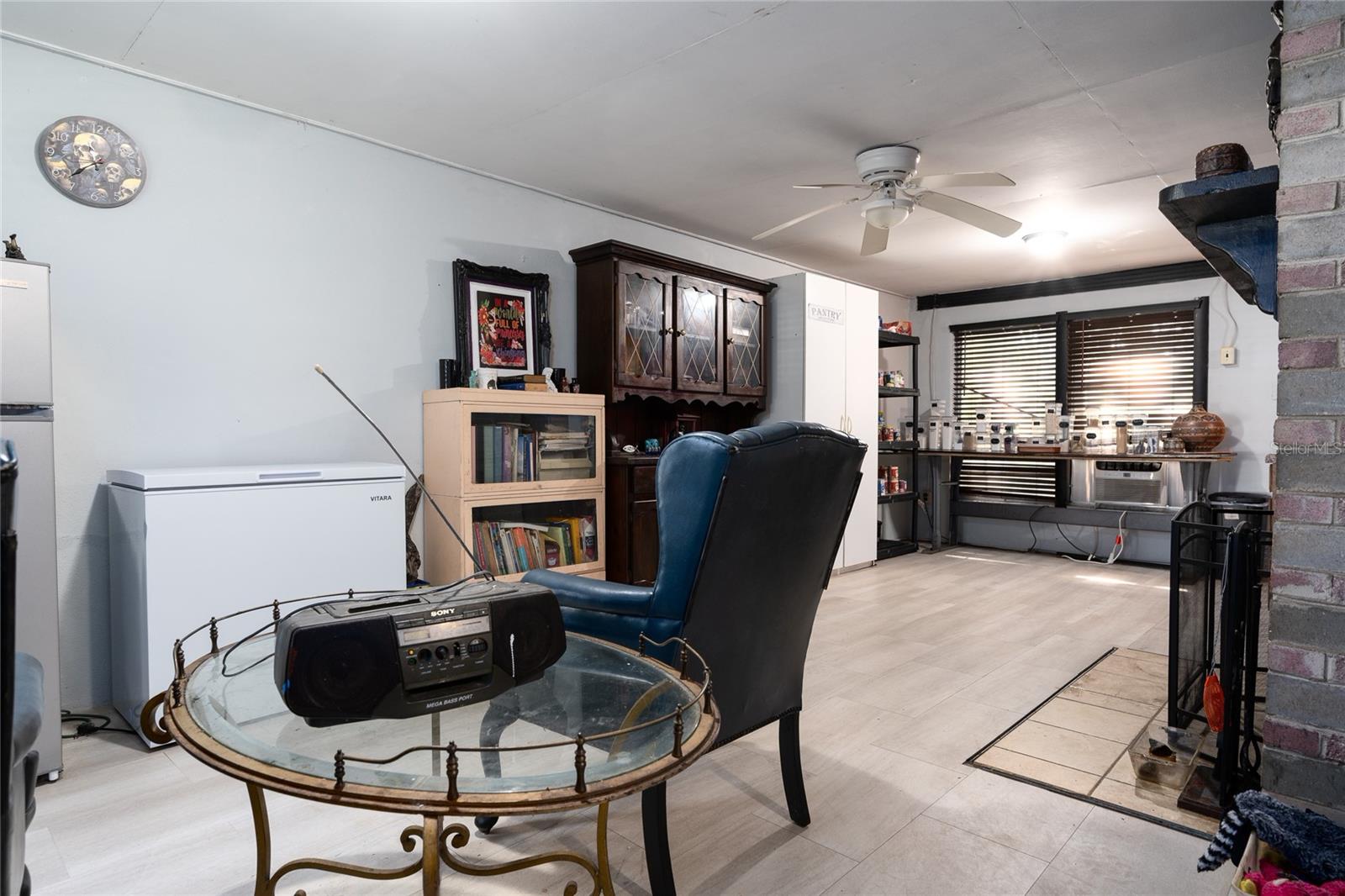 LAKEVIEW PARK - Residential