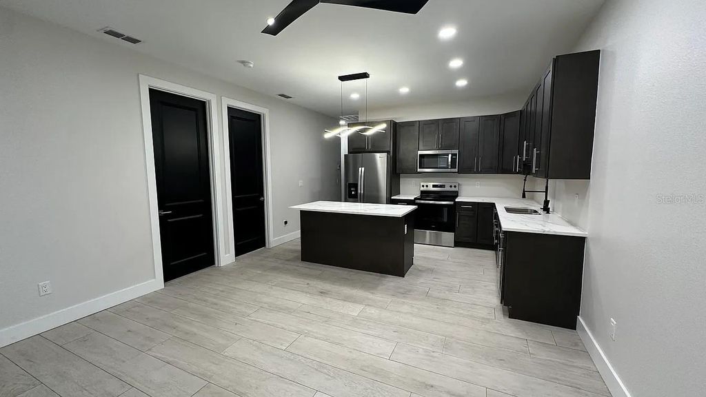 Photo of 710 N Childs Avenue #1, Bartow, FL 33830 (MLS # O6394882)