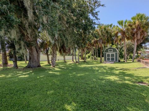 A home in PORT CHARLOTTE